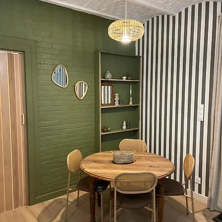 La Foulinoise בית הארחה *