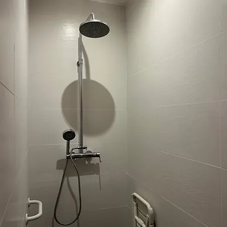 La Foulinoise בית הארחה Villereau (Nord)